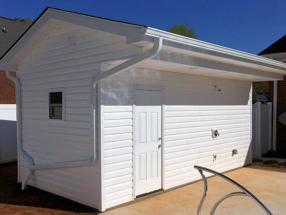 standalone pool house building