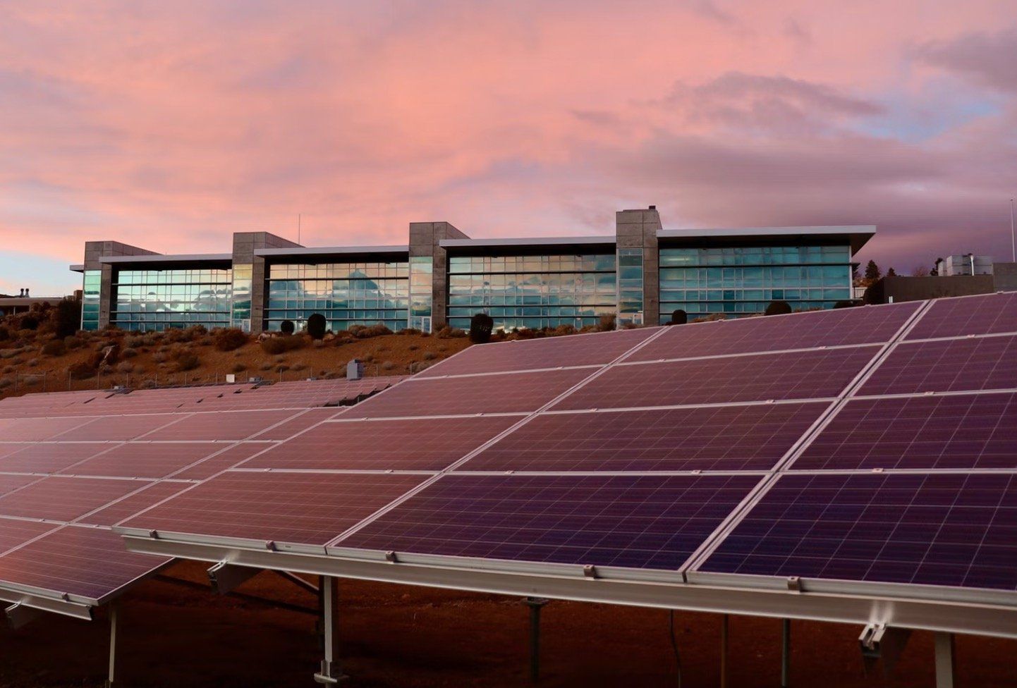 office space solar panels in illinios