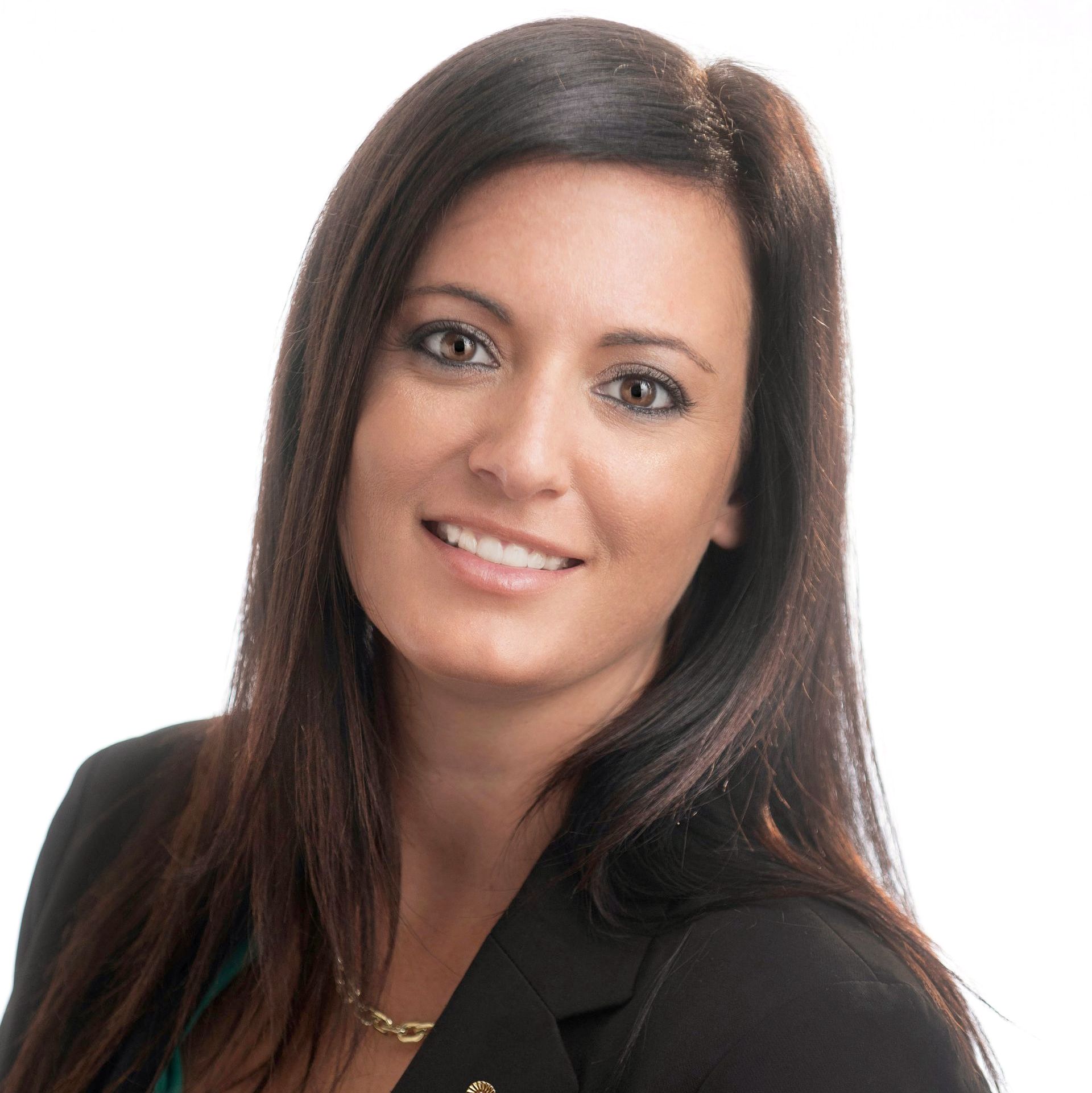 Elizabeth Hoisington
Private Banking Officer for Frost Bank