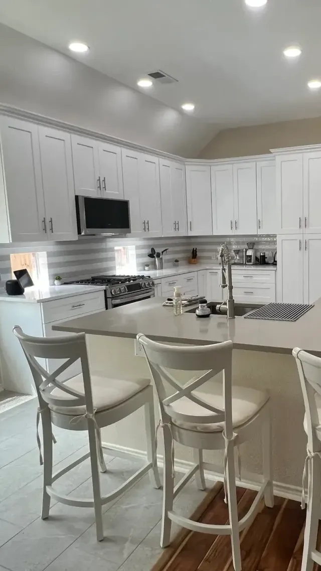Transitional Kitchen Remodel by AJ Remodel & Construction project photo 2