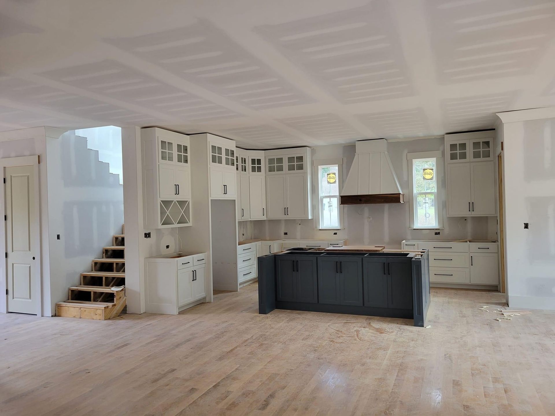 Traditional Kitchen Remodel by AJ Remodel & Construction project photo