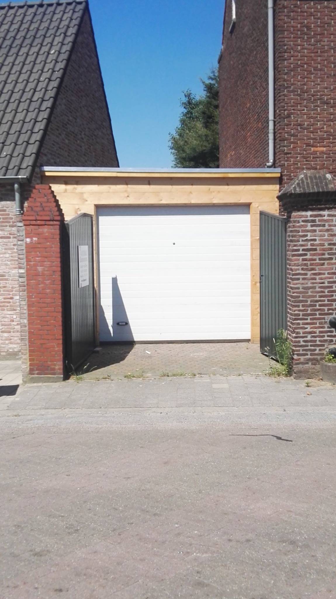 Garage houtlook