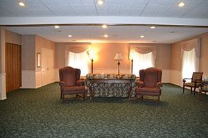 Steuernol & Mc:aren Funeral Homes West Branch Seating Room