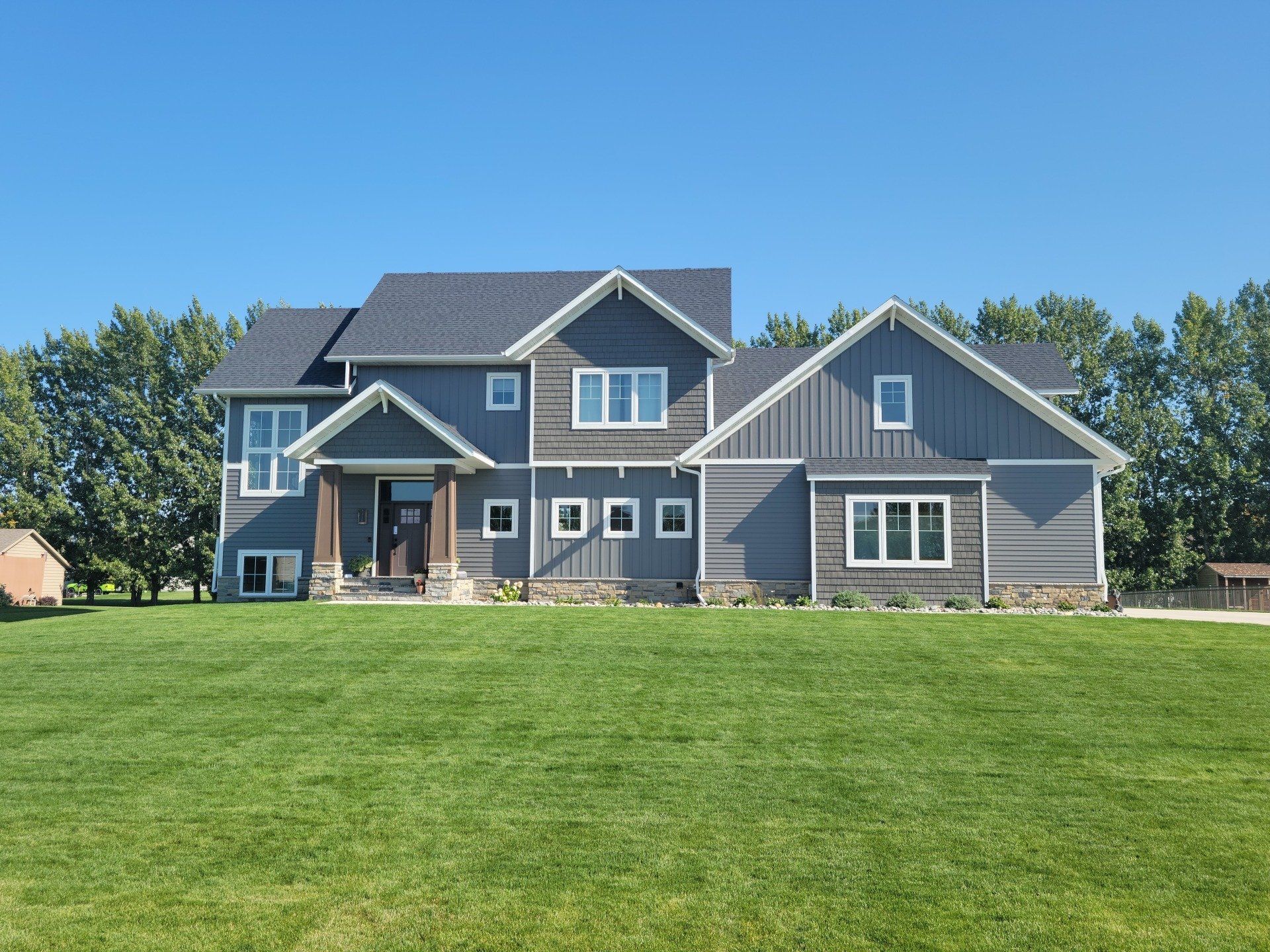 Seamless Siding for Residential Applications