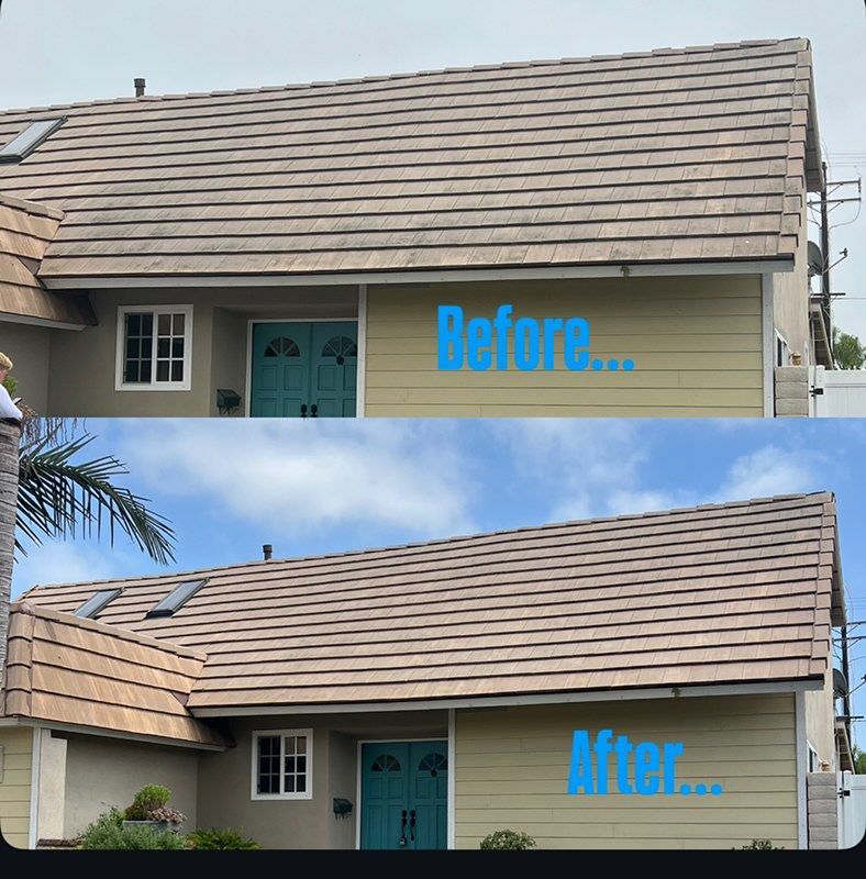 Before-and-after view of a tan house roof and porch, showing a cleaned, brighter roof in the after image.