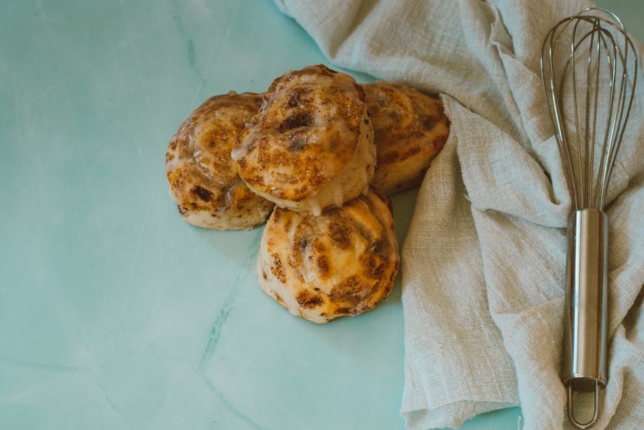 Cinnamon Cardamom Morning Buns