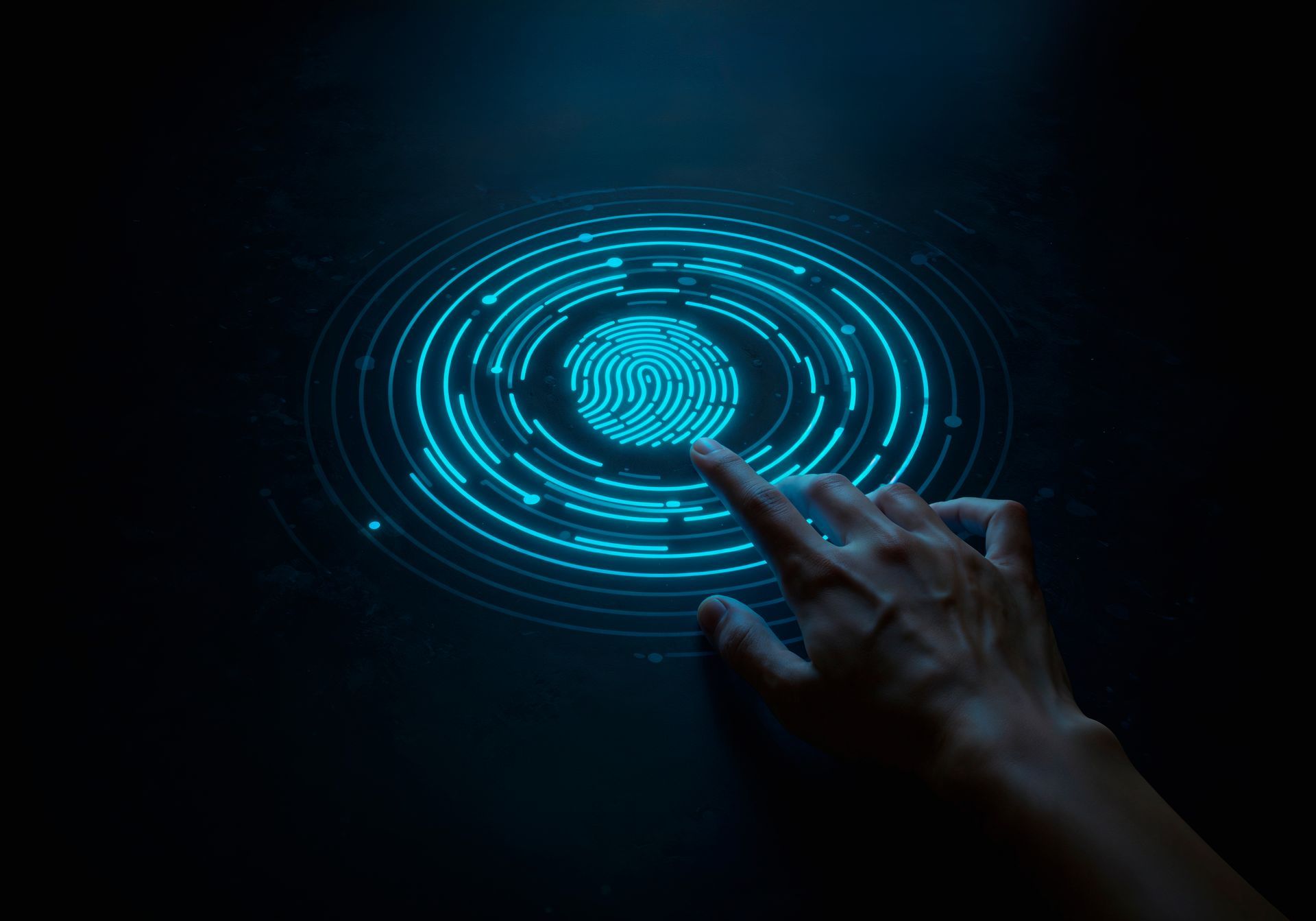 Mão tocando um leitor de impressões digitais azul brilhante.