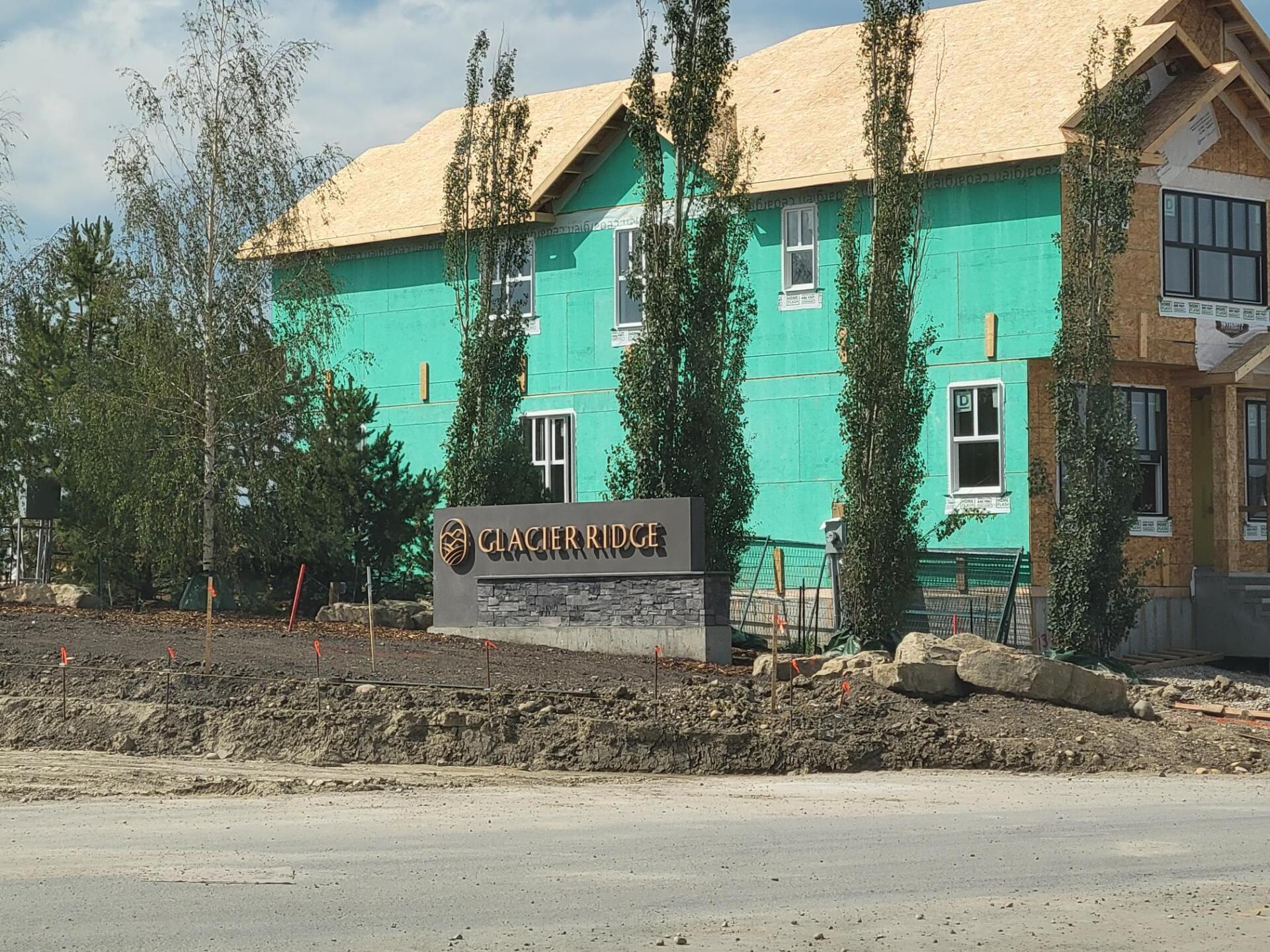 Glacier Showhomes