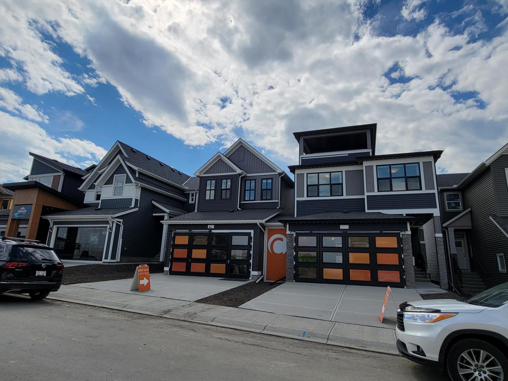 Glacier Showhomes