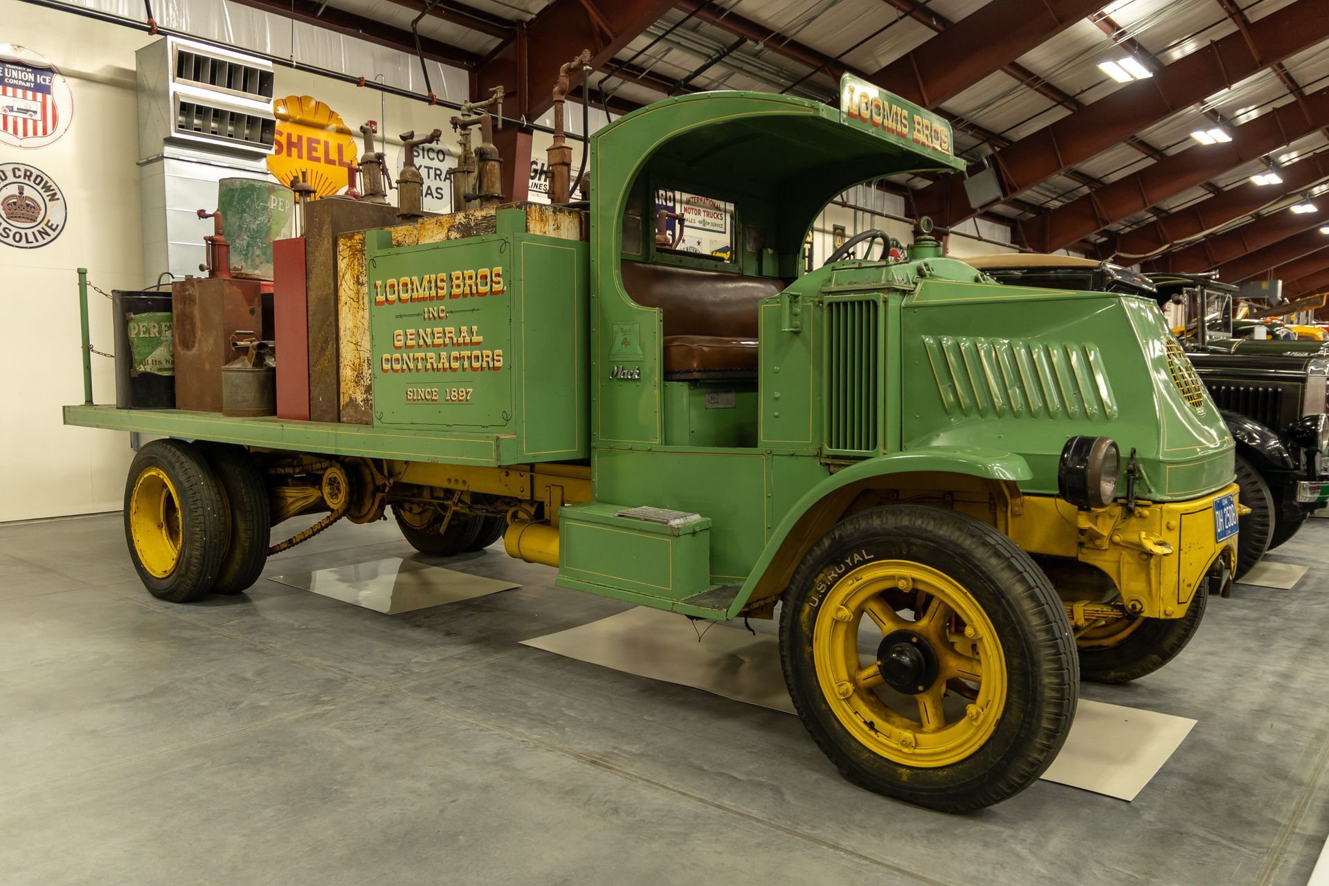 MACK AC