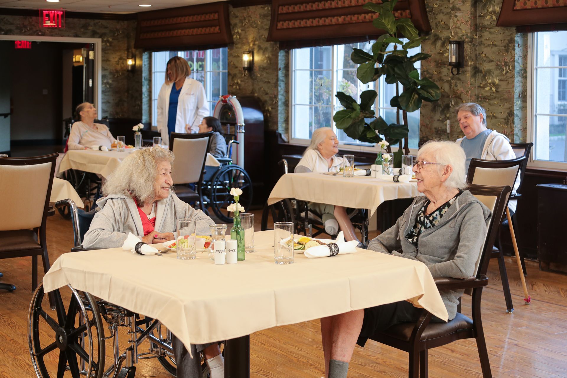 Community dining experience at AristaCare at Whiting in Whiting New Jersey