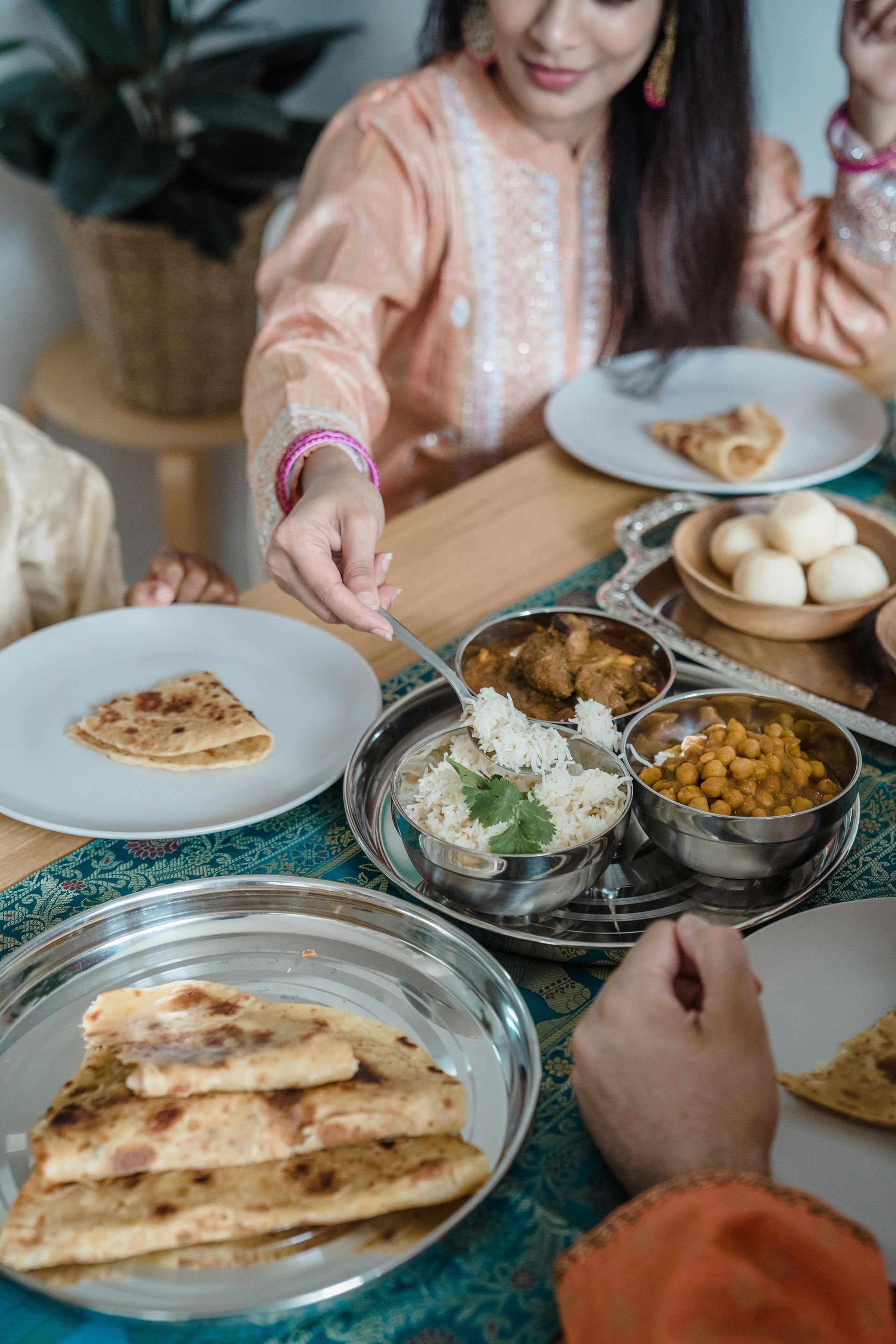 indian food serve