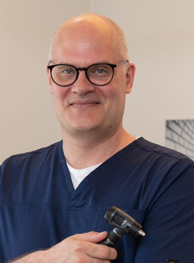 Thomas Skov Randrup,
Speciallæge i øre-næse og halssygdomme
Charlottenlund Privathospital i Holstebro