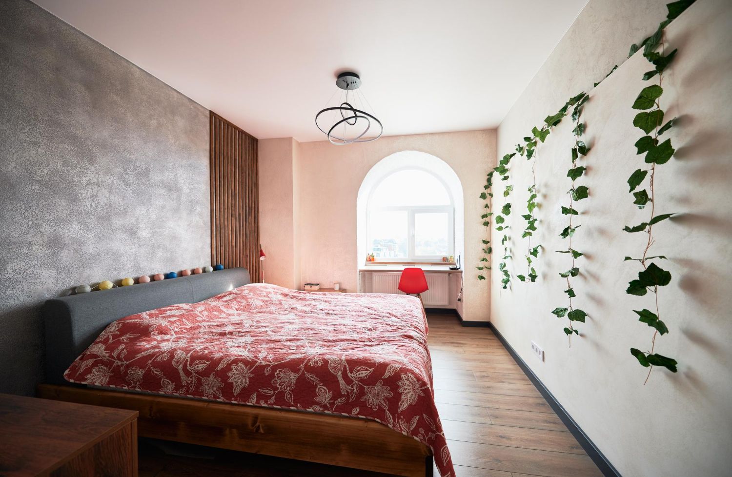 10 Bedroom Design Features Pros Always Recommend