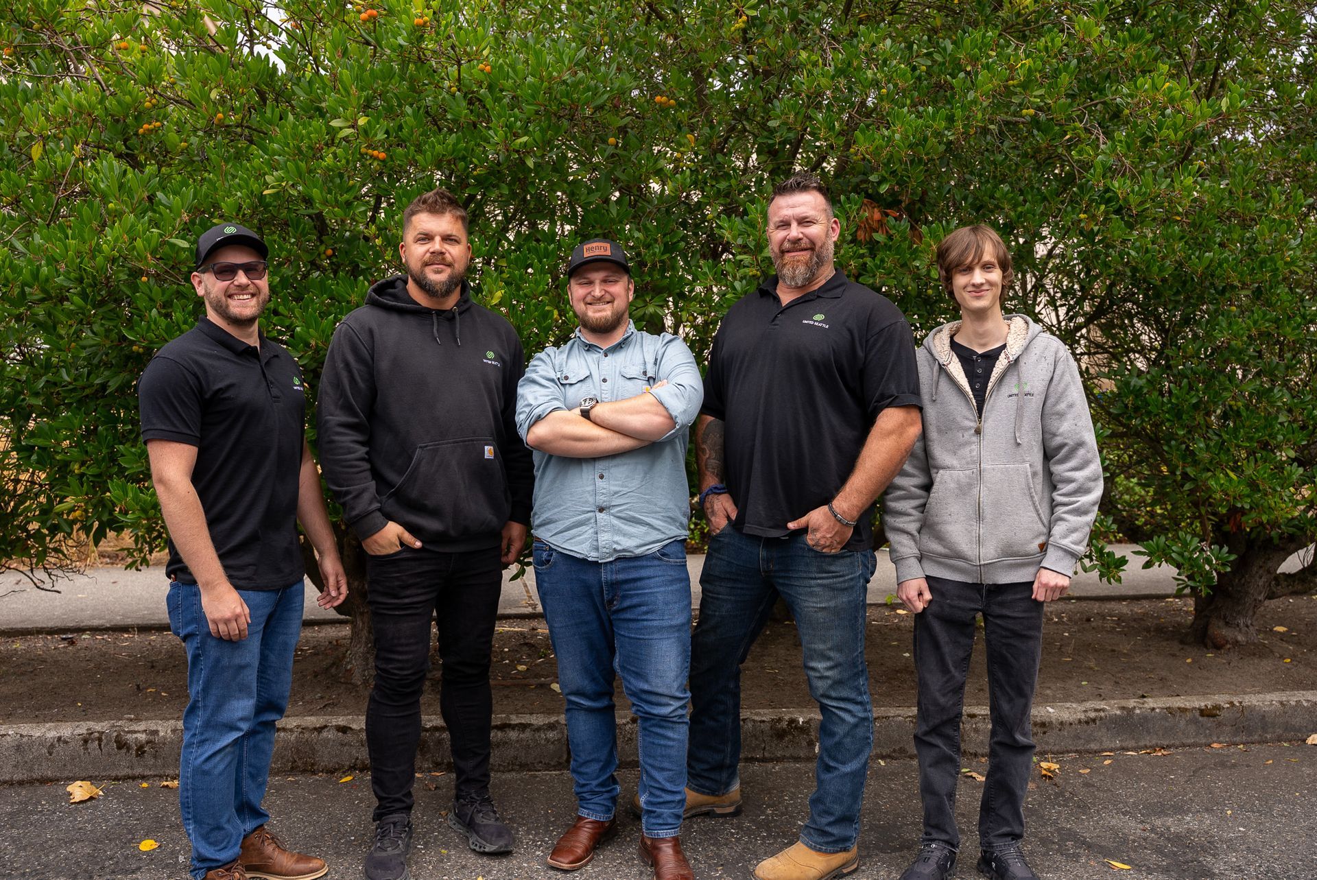 Multi-trade turnkey subcontractor - Team