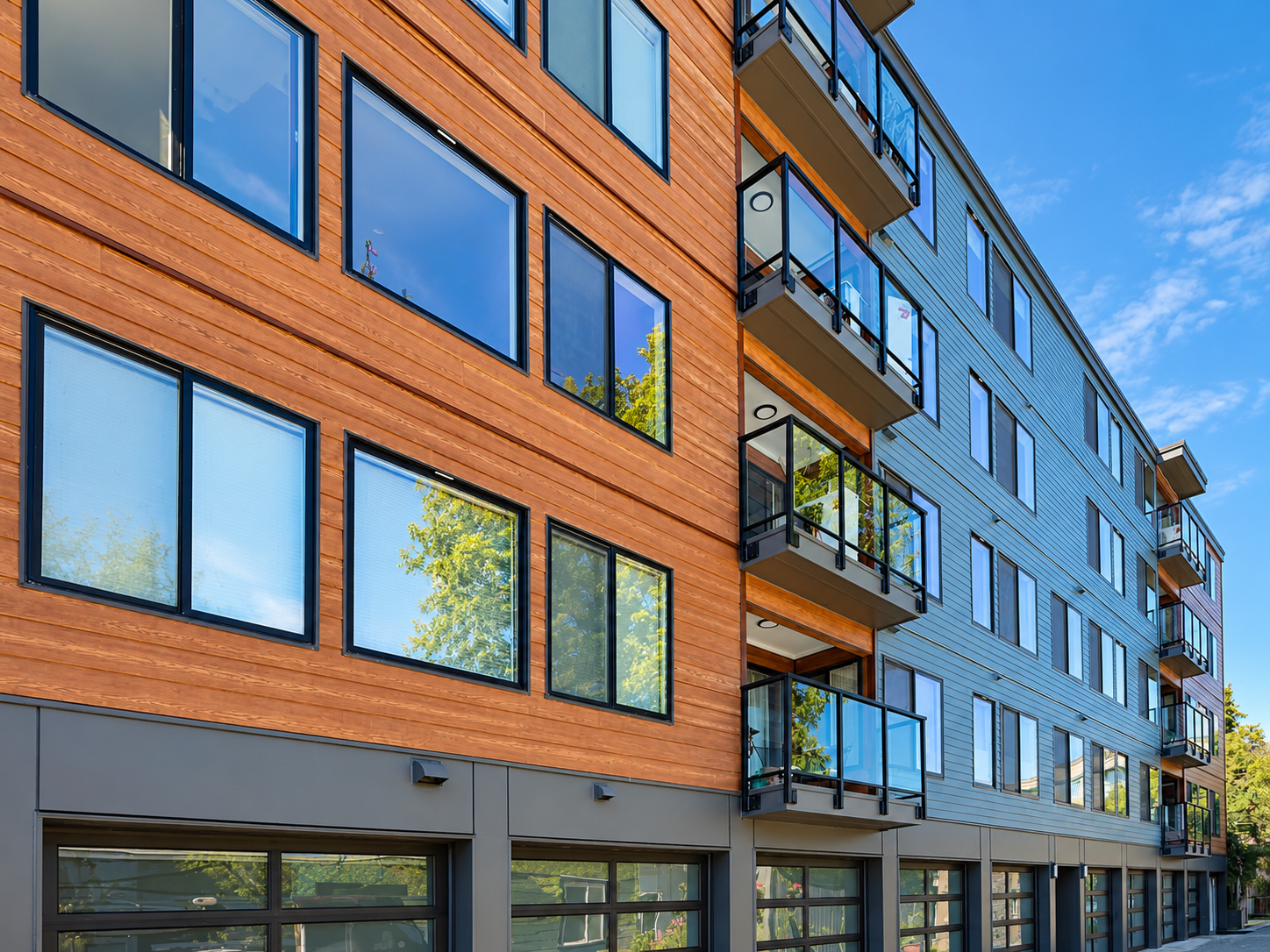 Galaxie Condominiums in Seattle, WA, re-siding, windows, doors and paint by United Seattle
