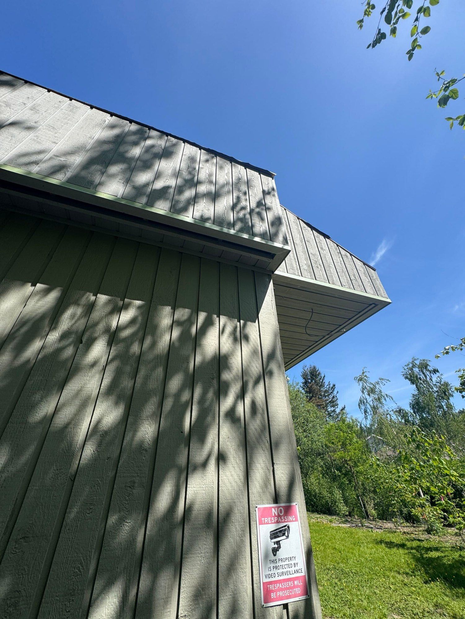 Completed siding, cedar trim & insulation at Gilman Place in Issaquah, WA by United Seattle