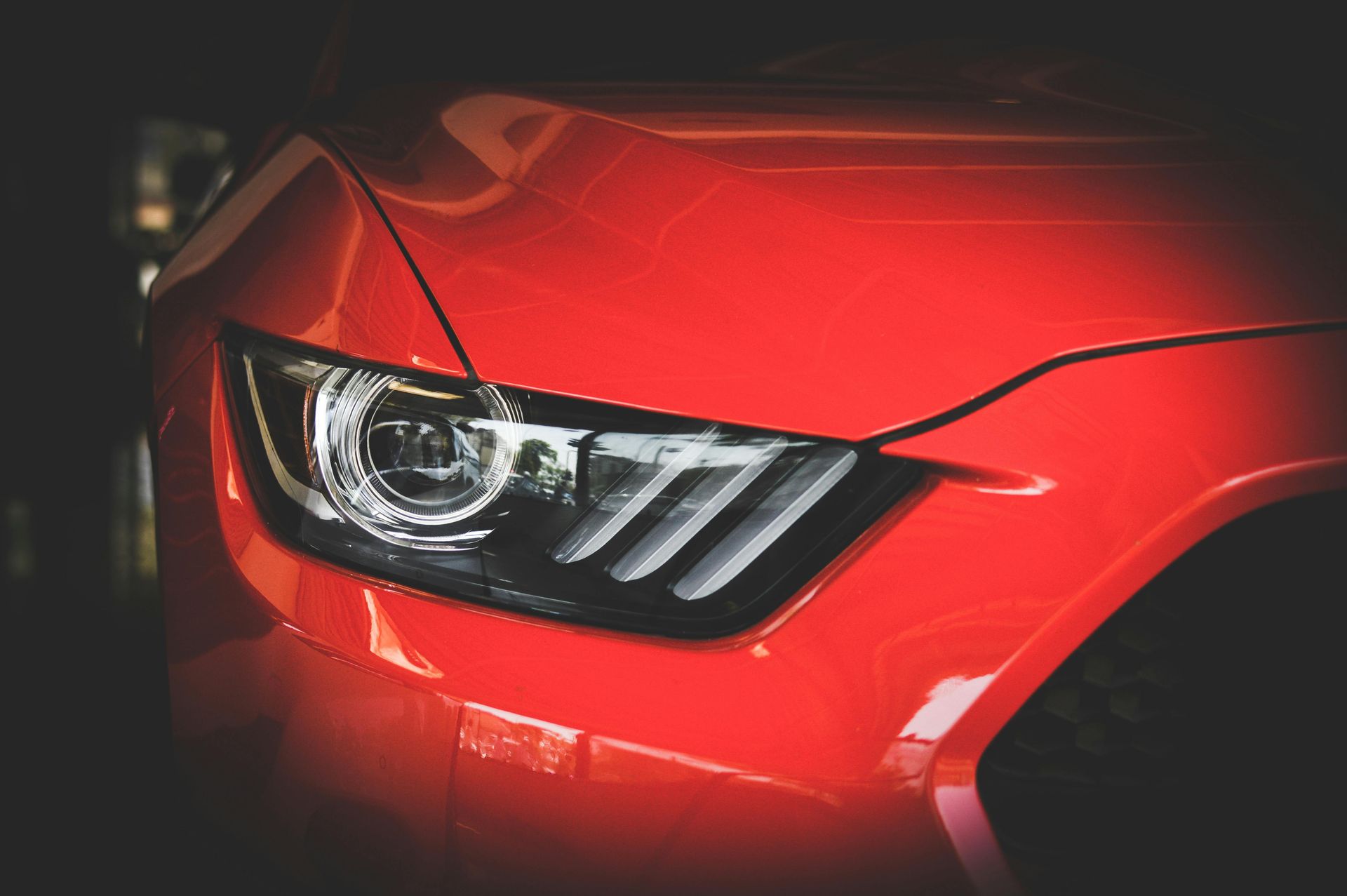 red car