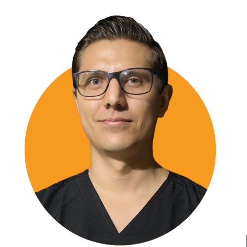 Dr. Óscar Salas - Urólogo Guadalajara