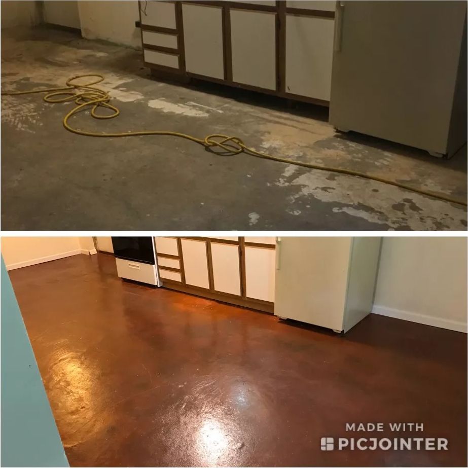 Before and after of a kitchen floor. Top: bare concrete. Bottom: shiny brown epoxy floor.