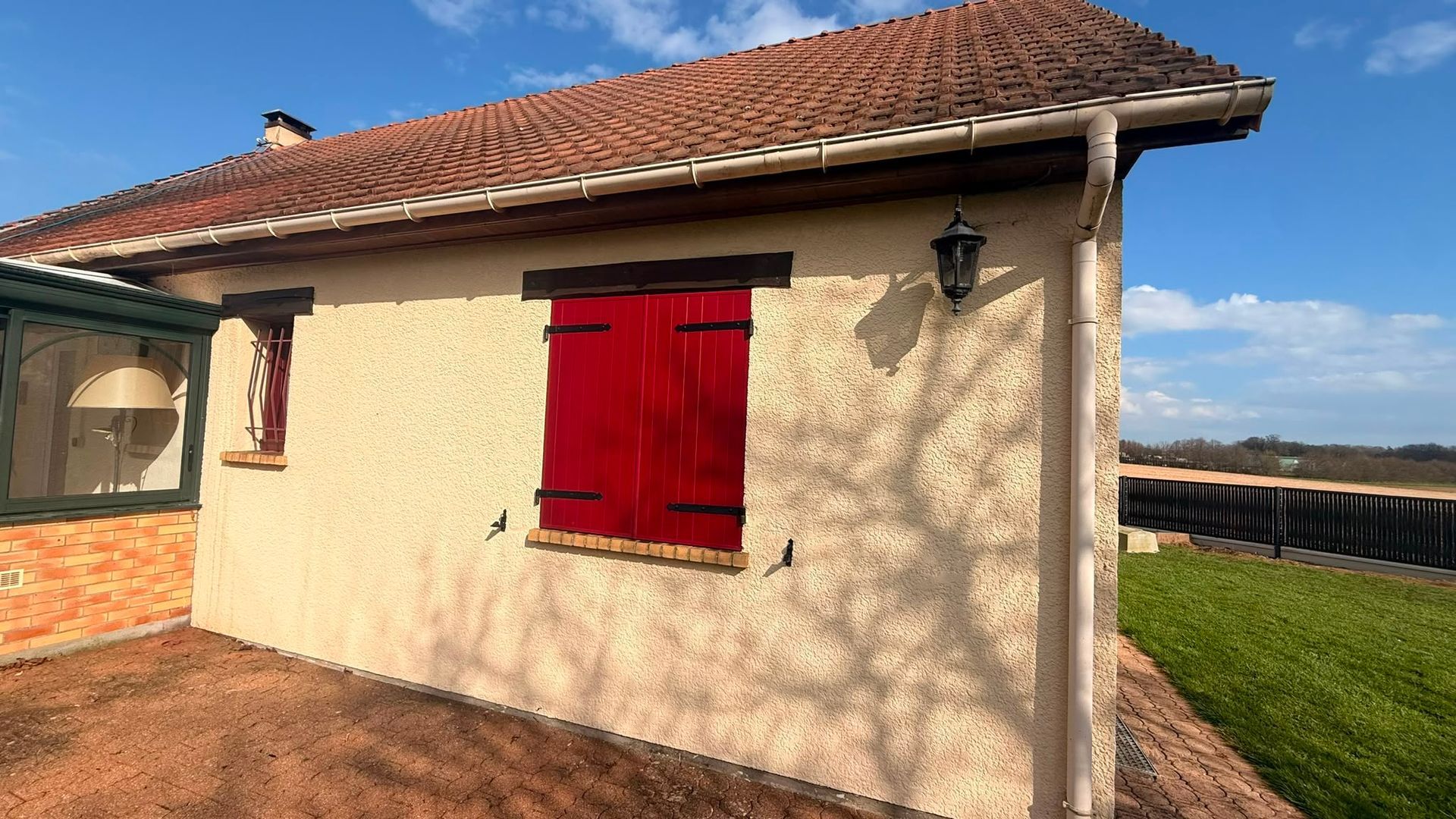 Habillage aluminium sur mesure sur une toiture dans le Pays de Caux