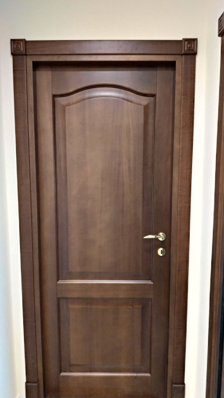 porta in legno classica