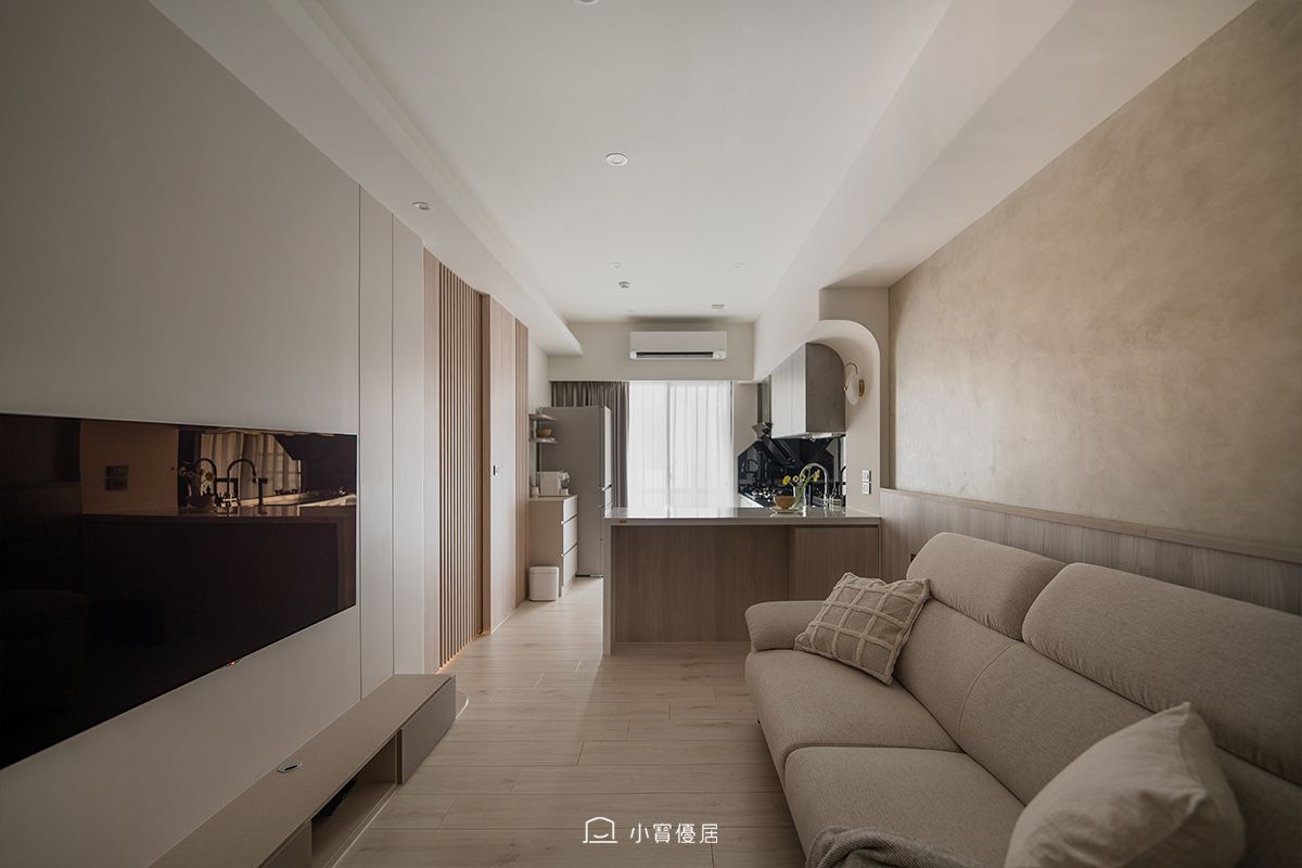 不同屋況天花板一坪實際差多少?老屋、新成屋、挑高宅對比