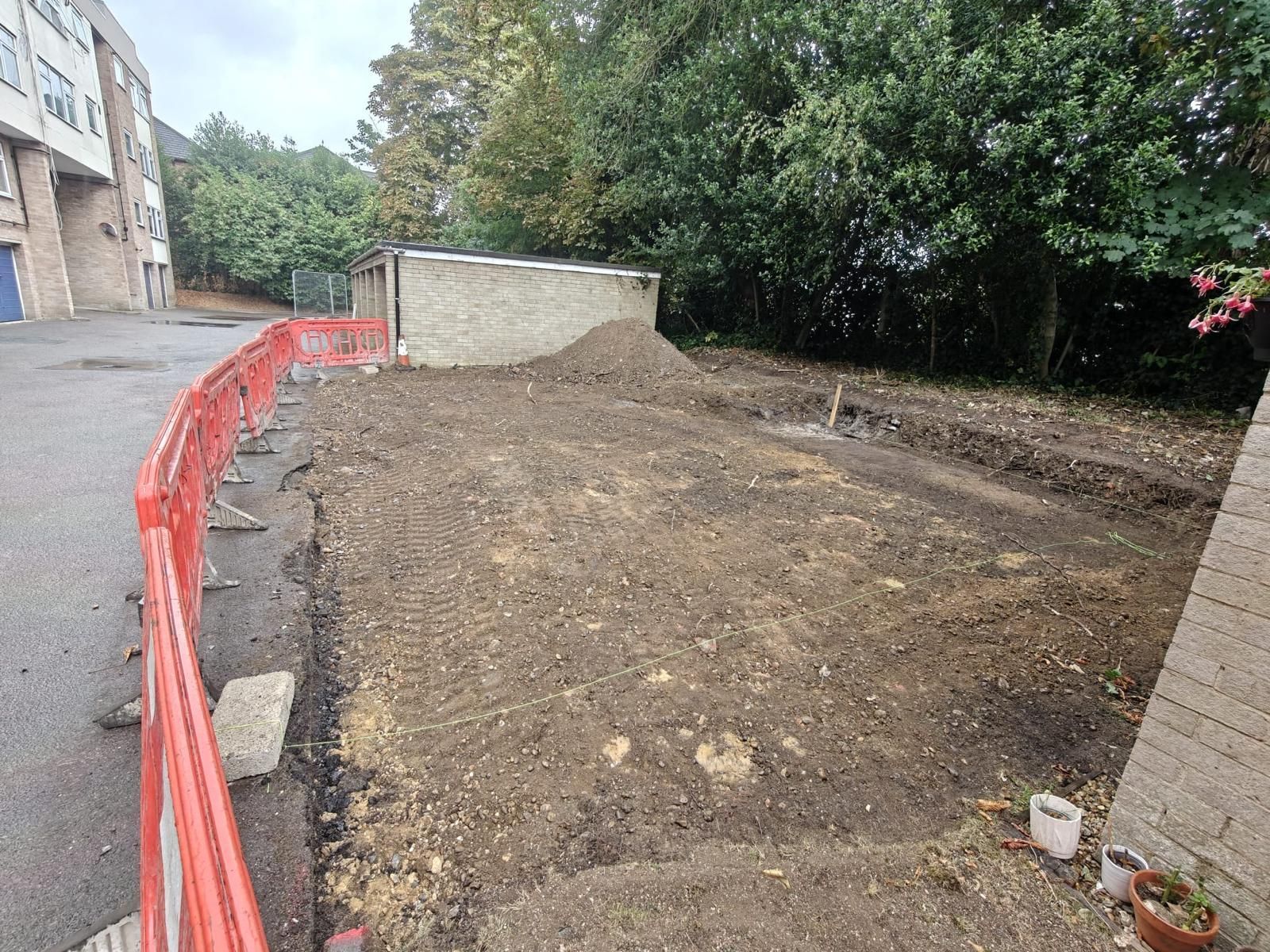 Construction of new car park spaces at Bushy - groundworks and surfacing by i2i Contractors