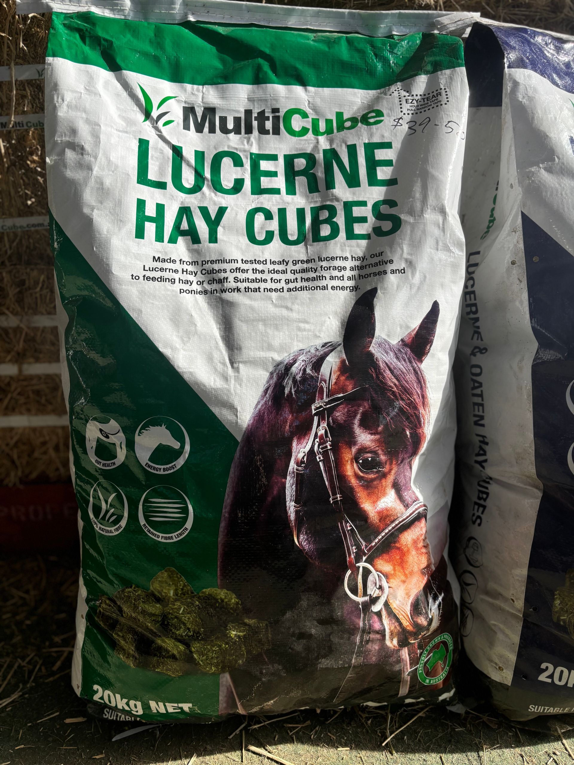 MultiCube Lucerne Hay Cubes