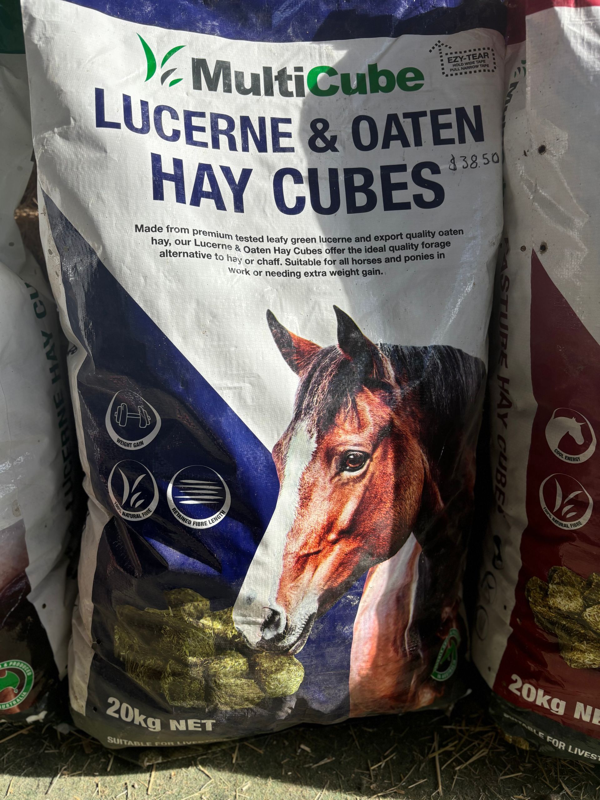 MultiCube Lucerne & Oaten Hay Cubes