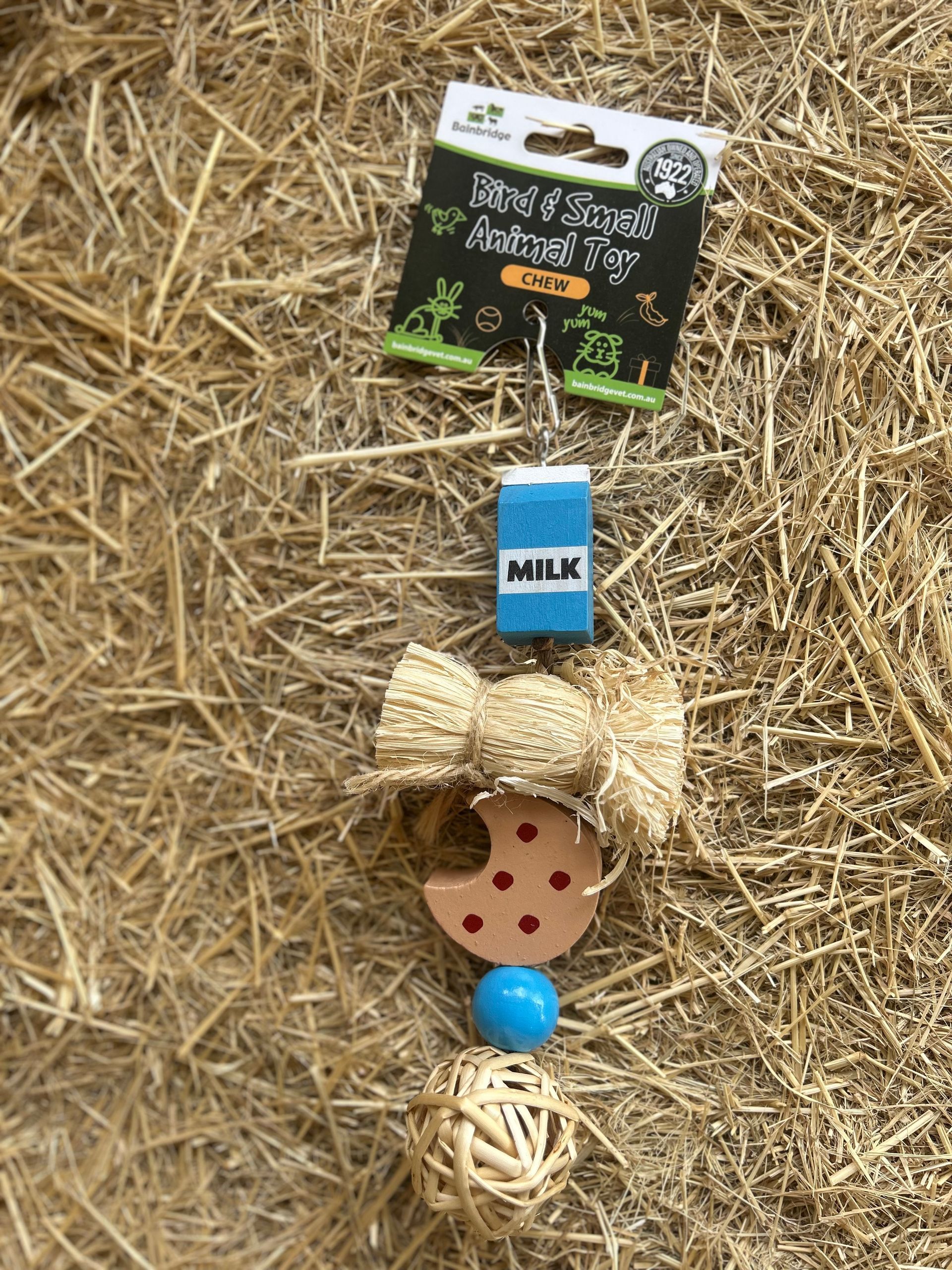 BAINBRIDGE Bird & Small Animal Toy Milk & Cookies