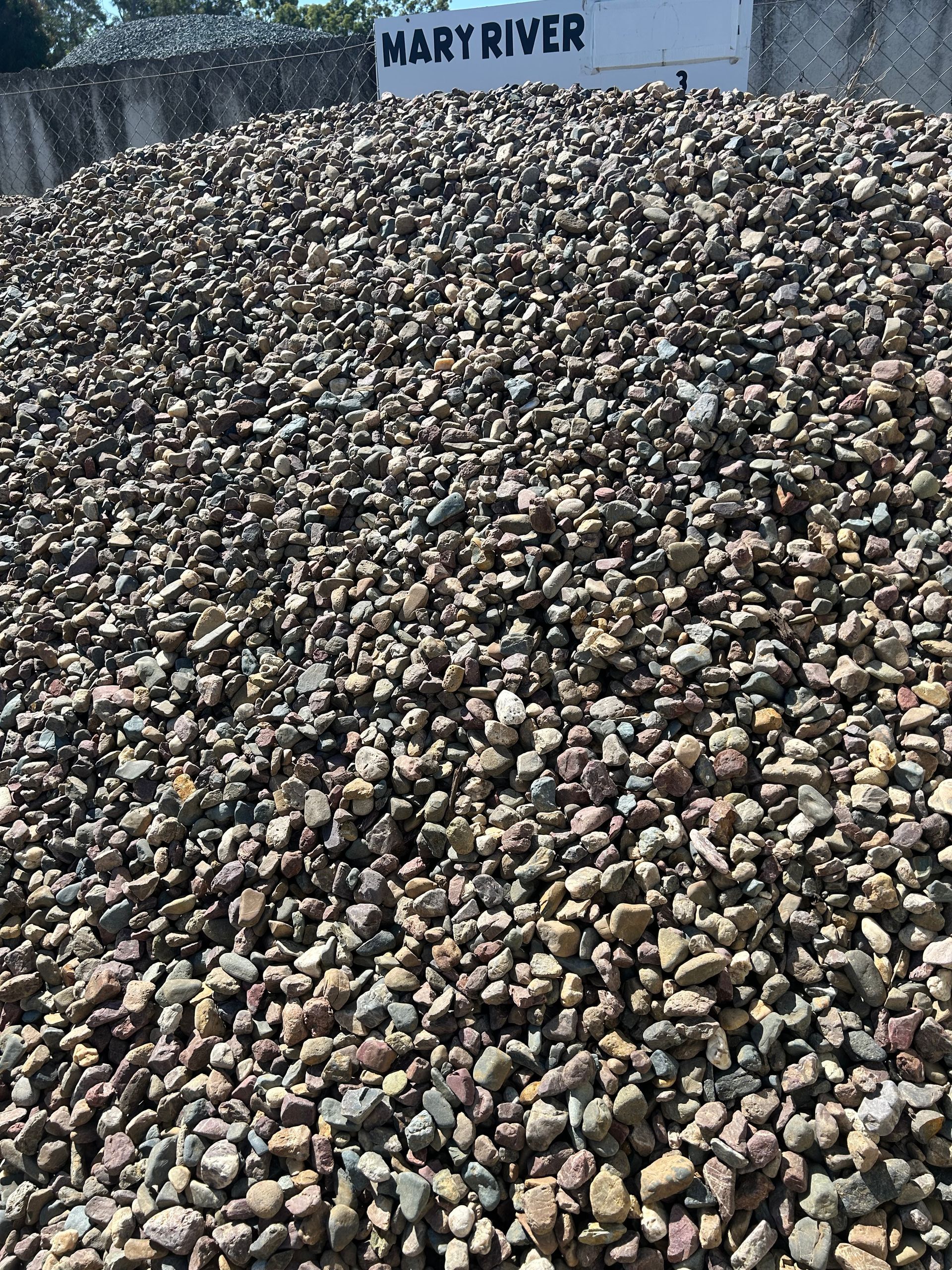 40mm Mary River Rock