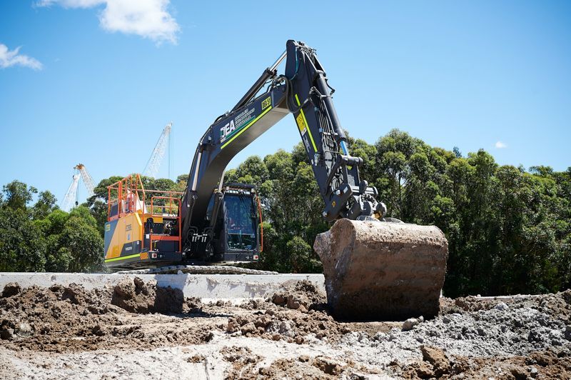 Attachment hire