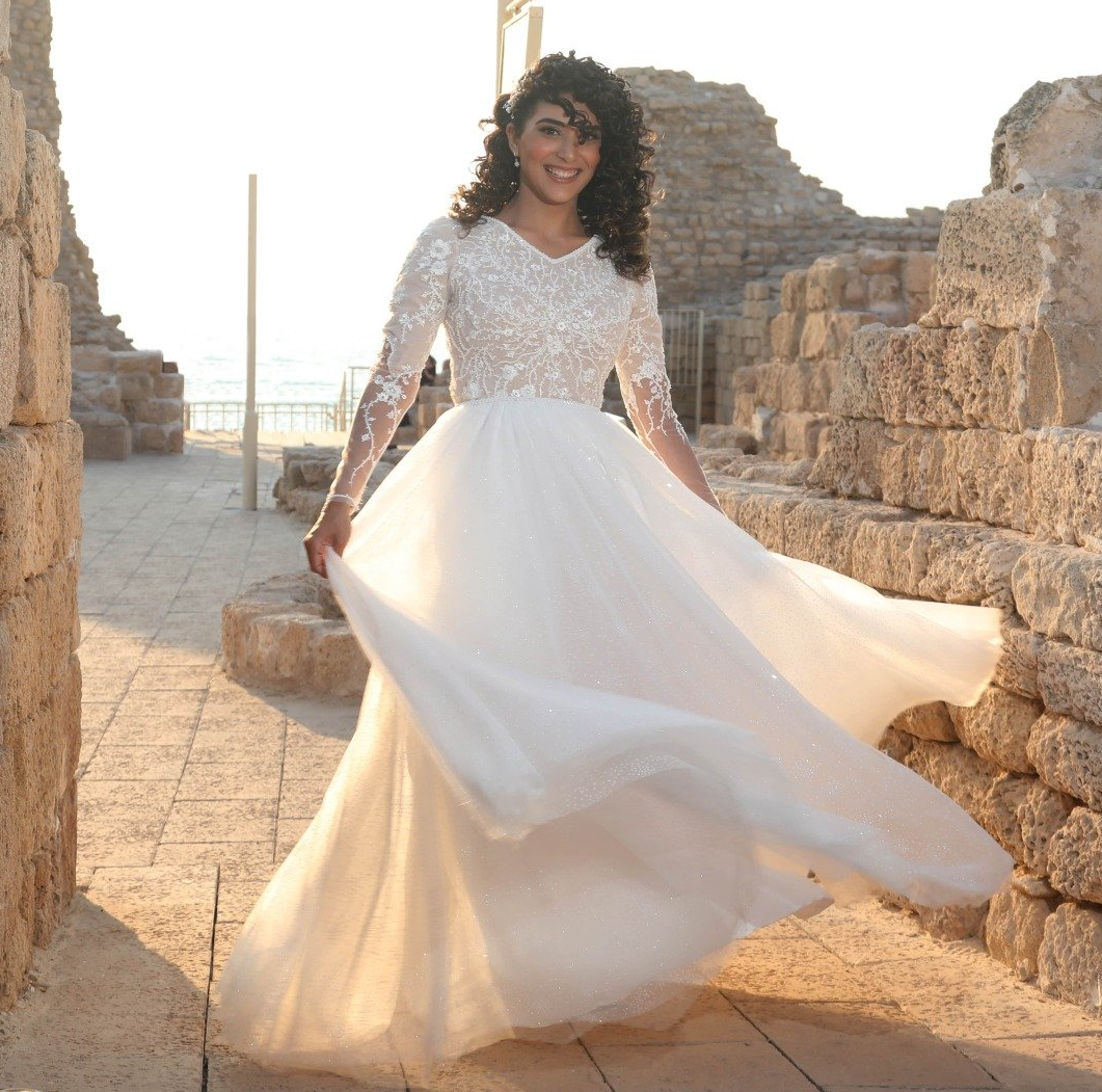 שמלת כלה צנועה  עם שתי חצאיות