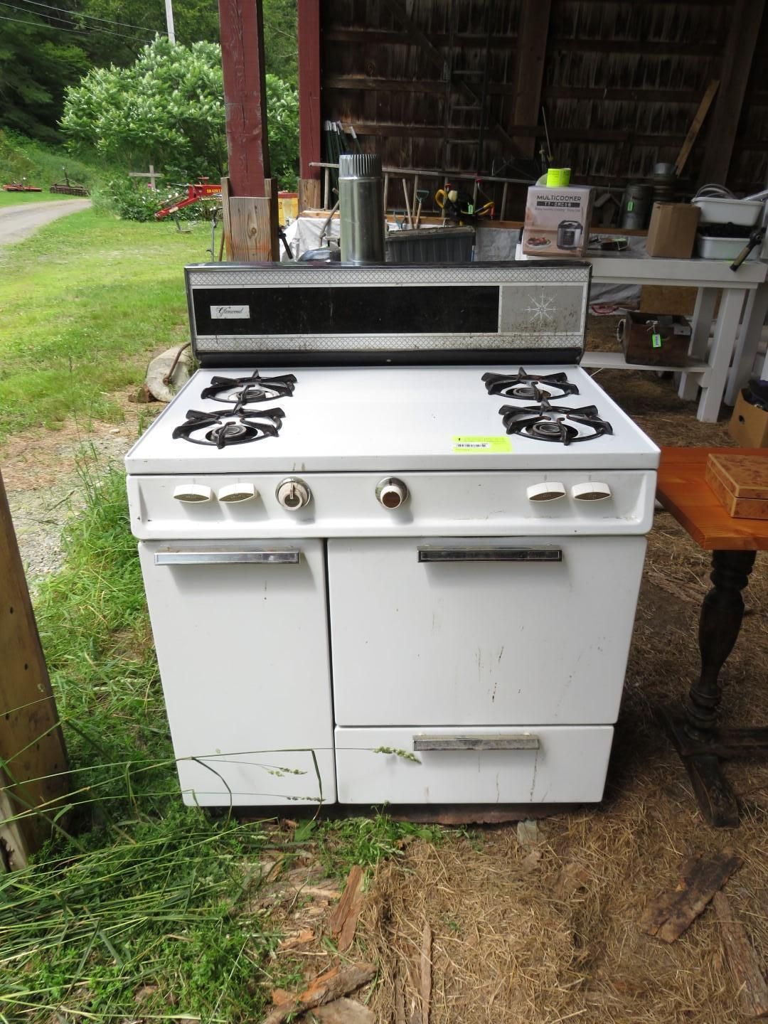 White vintage gas stove.