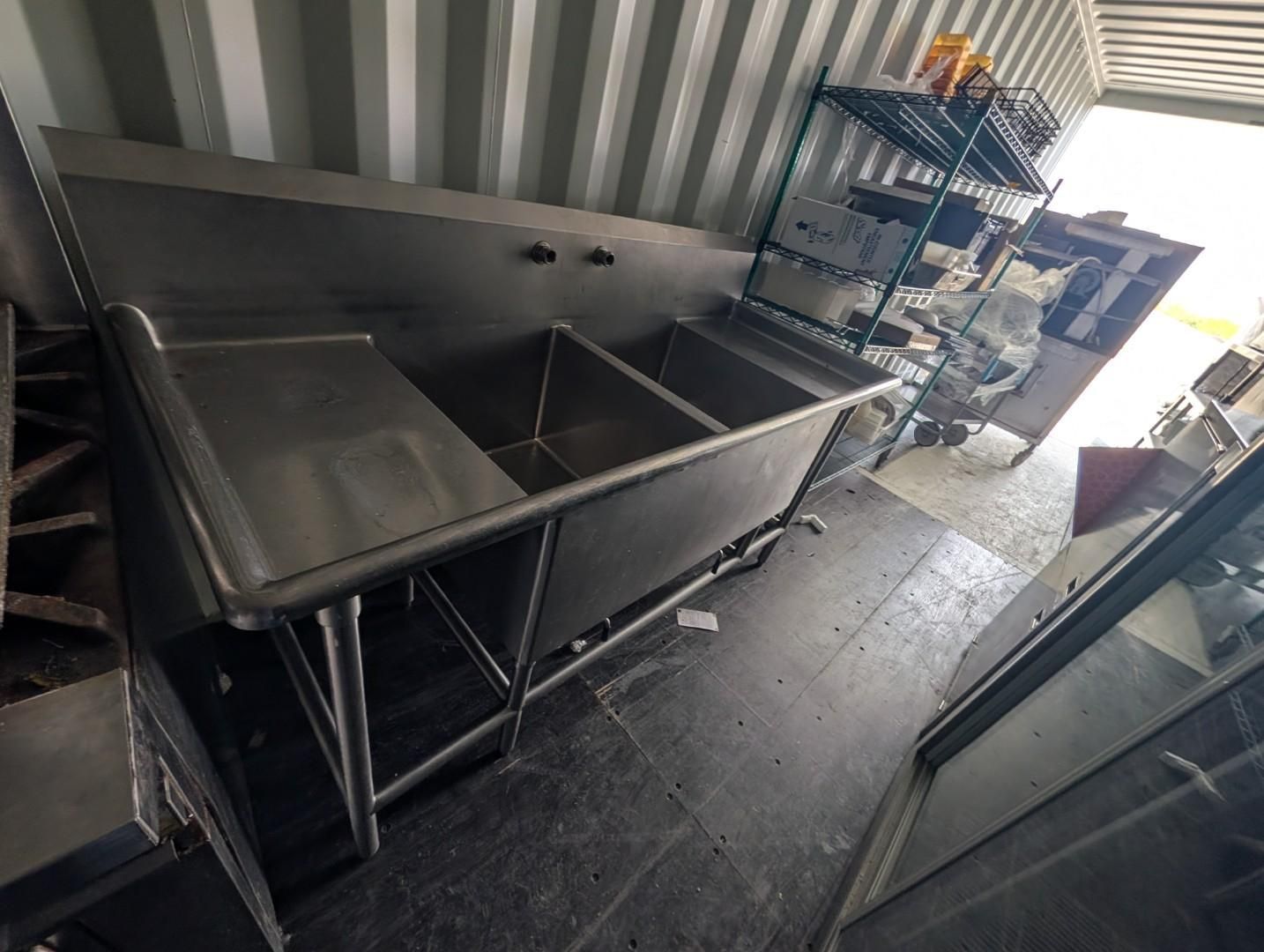 Stainless steel commercial sink station