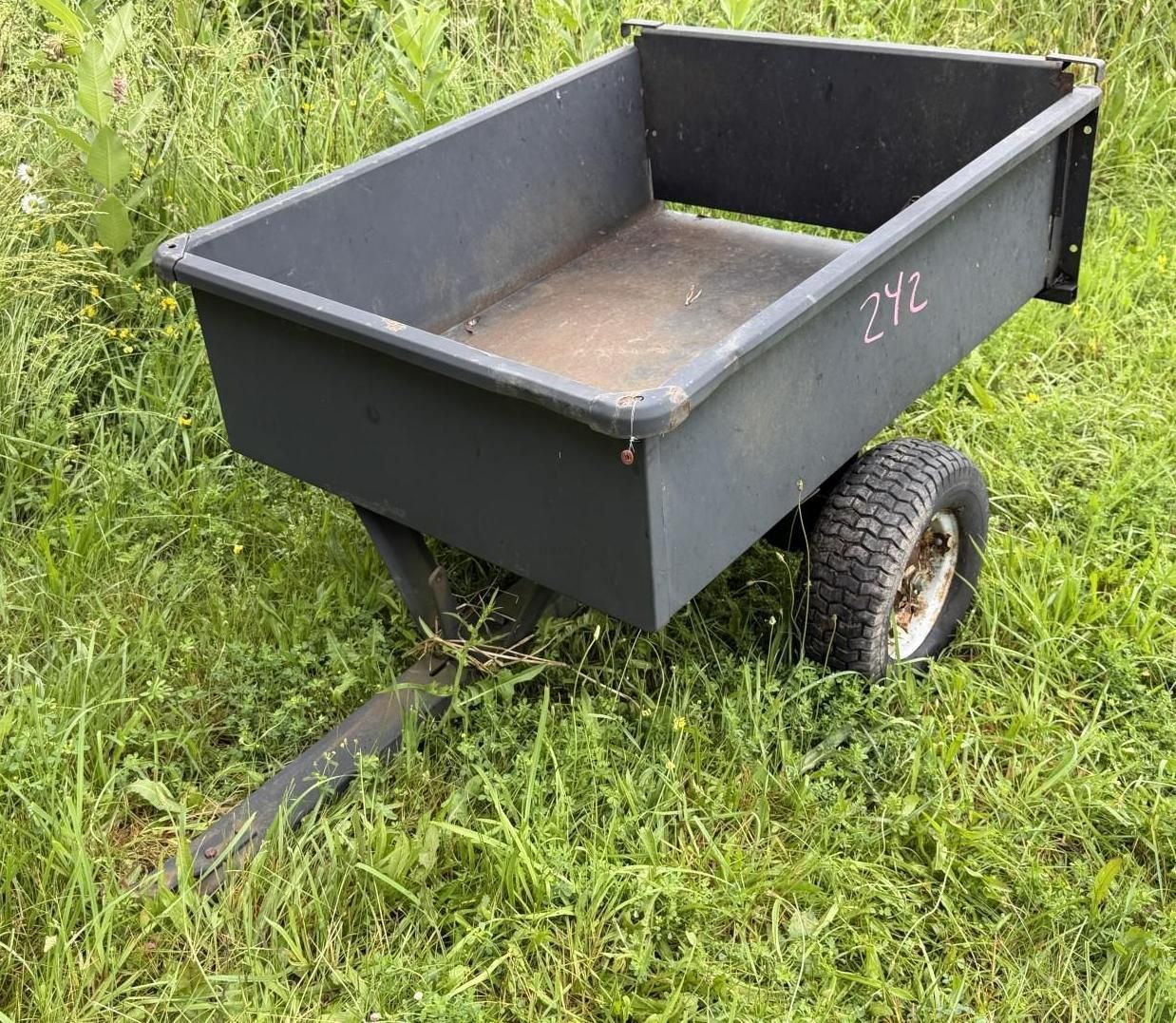 Black utility wagon/cart