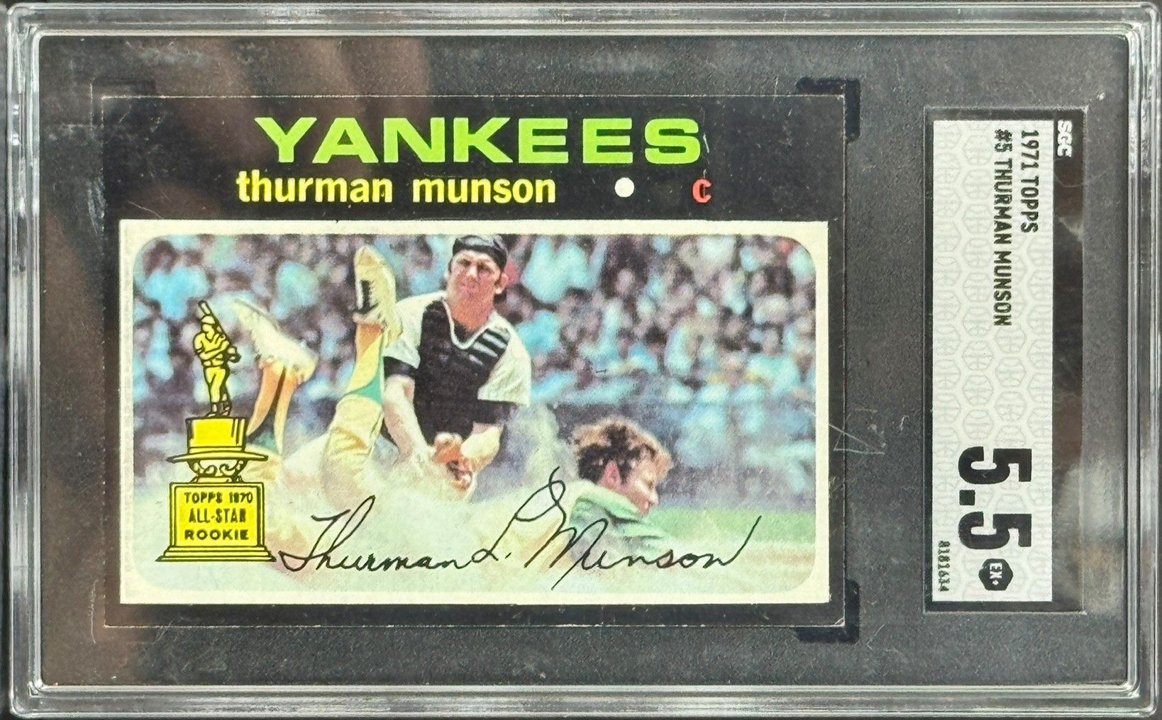 Graded Thurman Munson Yankees baseball card with batting image and 5.5 slab label