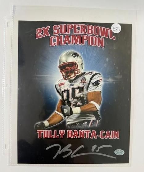 Autographed photo of Tully Banta-Cain in Patriots uniform.