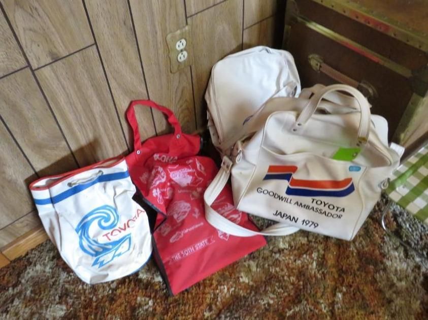 Several colorful tote bags.