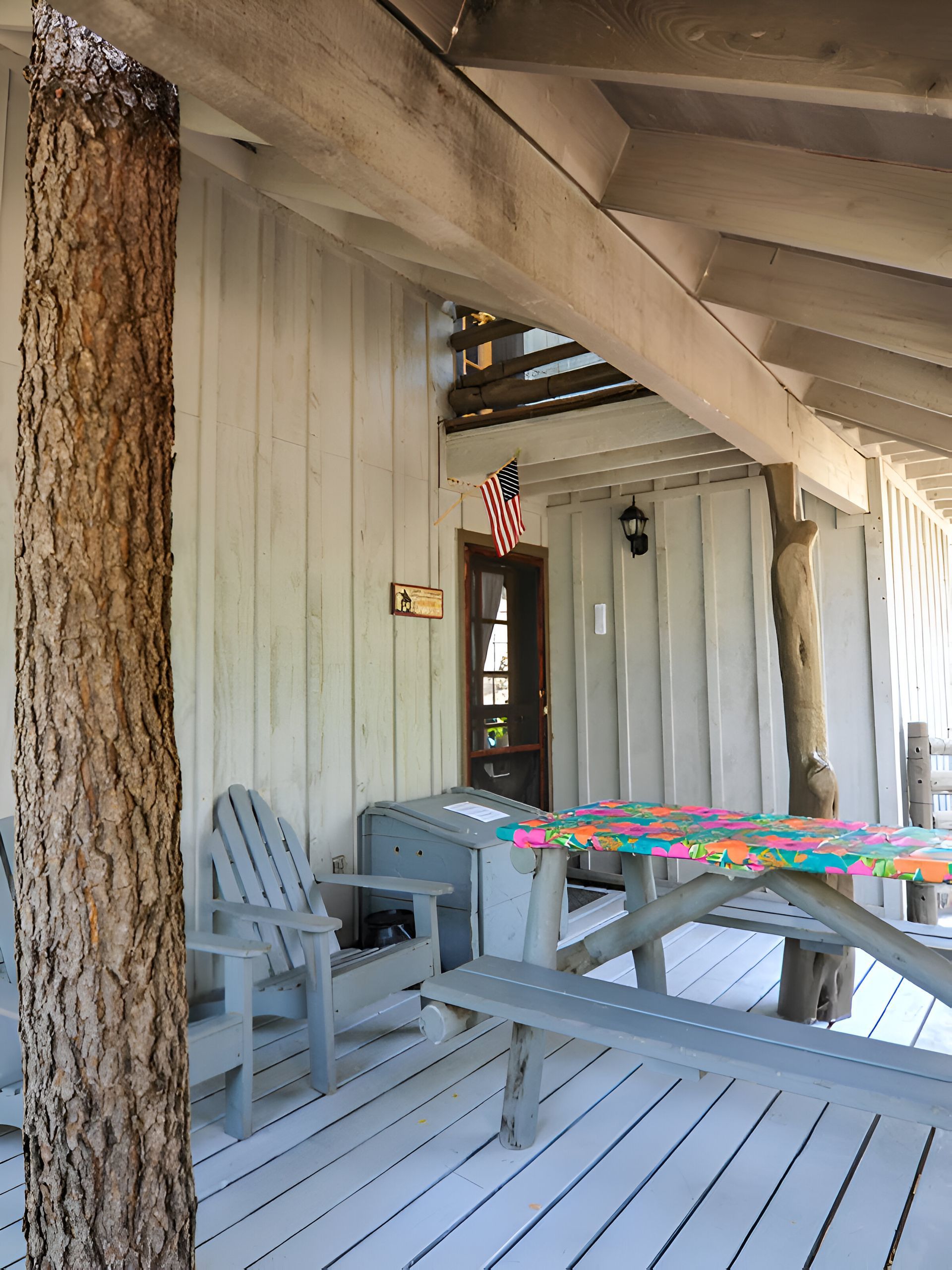 PORCH
