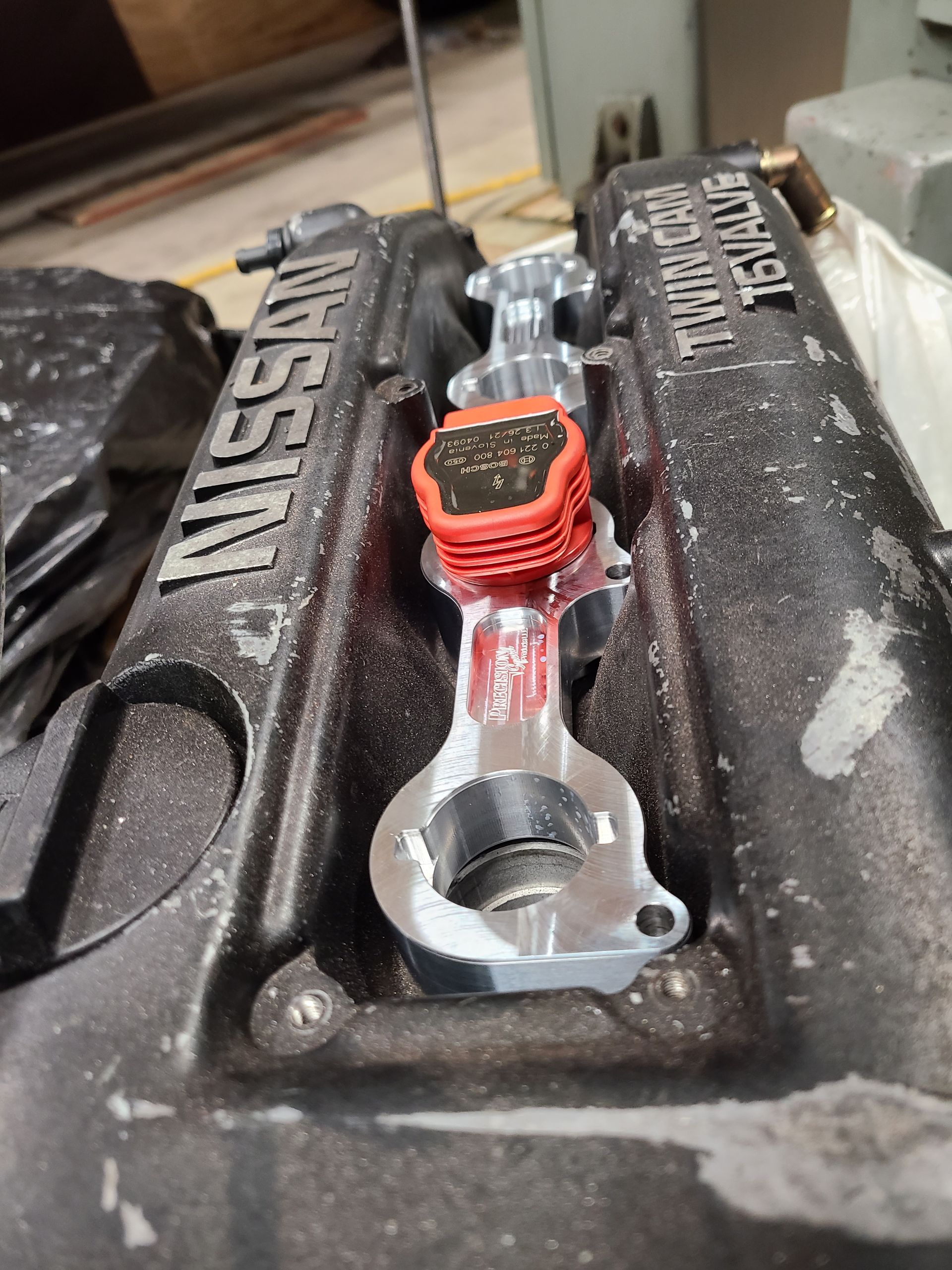 SR to R8 coilpack conversion bracket