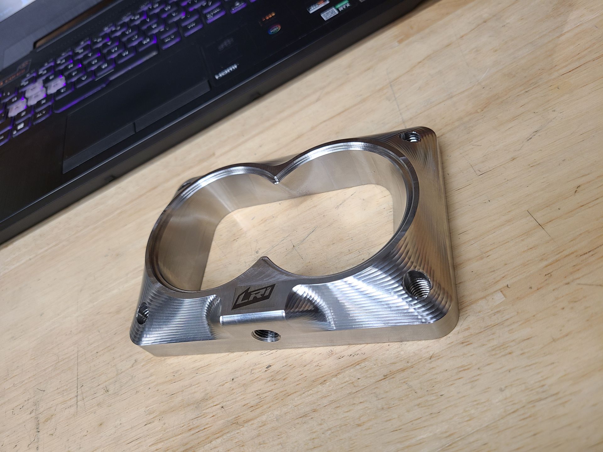 Custom turbo flanges