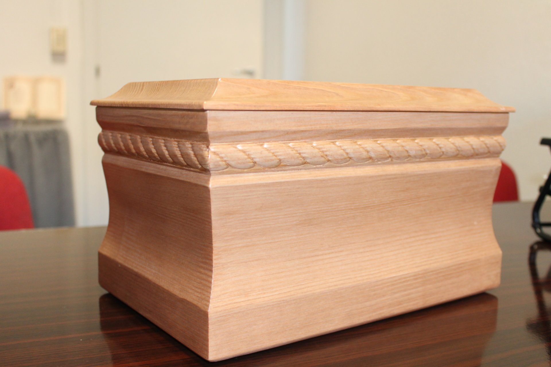 urna cineraria in legno