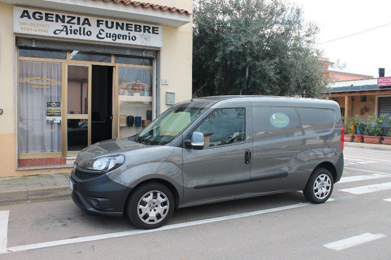 CARRO FUNEBRE