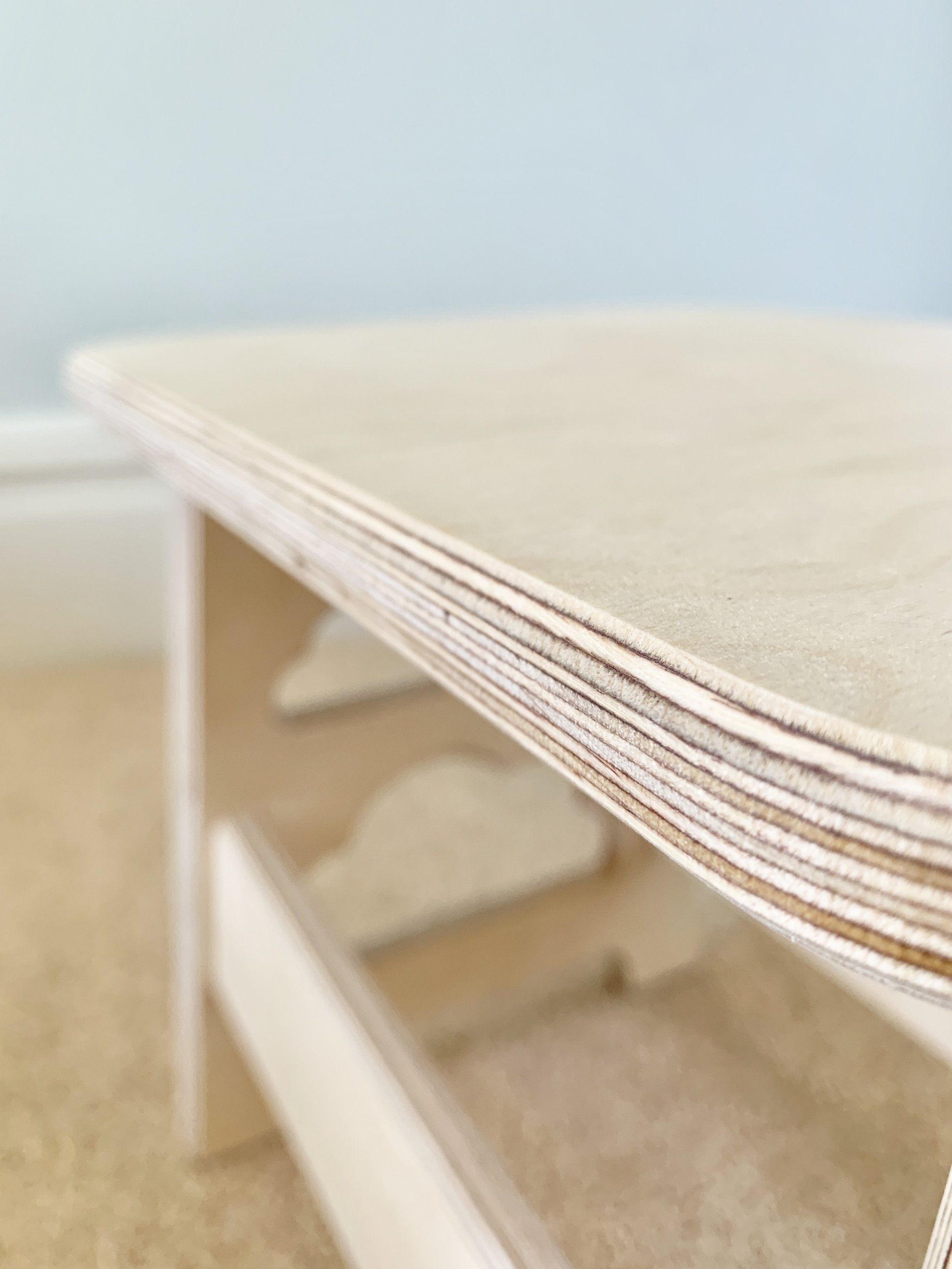 birch plywood grain
