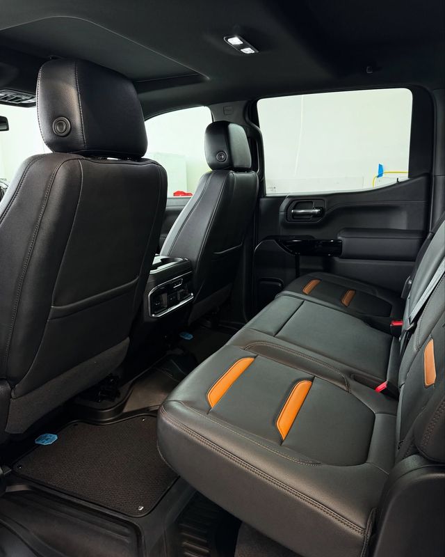 GMC Sierra — Shampoo Interior