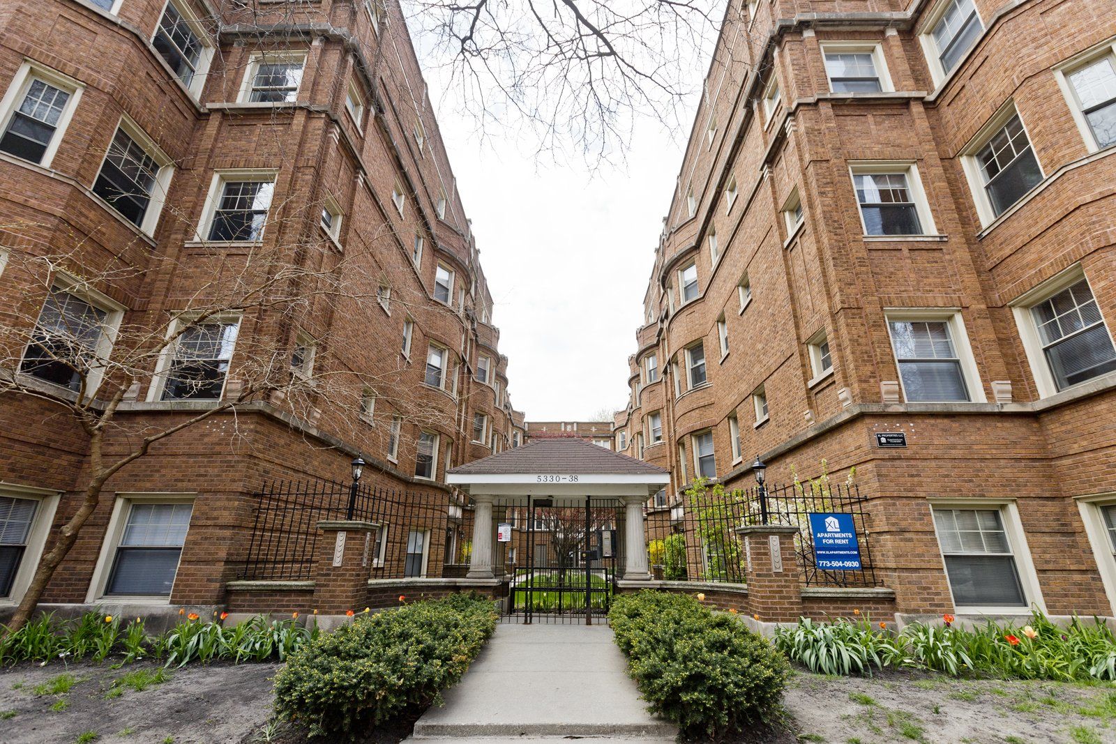 5330 Kenmore