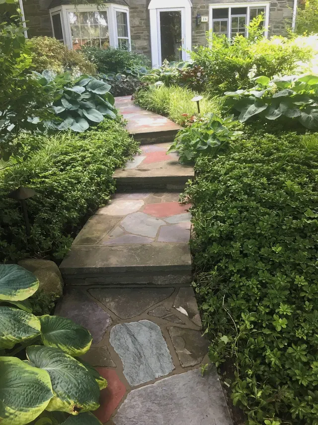 Stone Garden Walkway