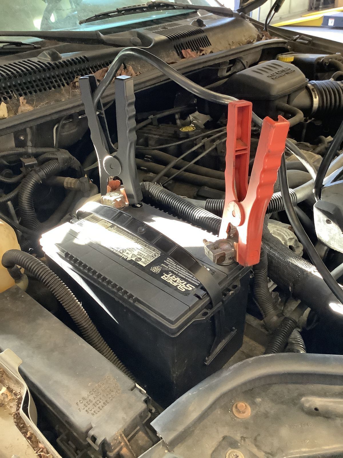battery jump auto tech Collinsville, VA 24078